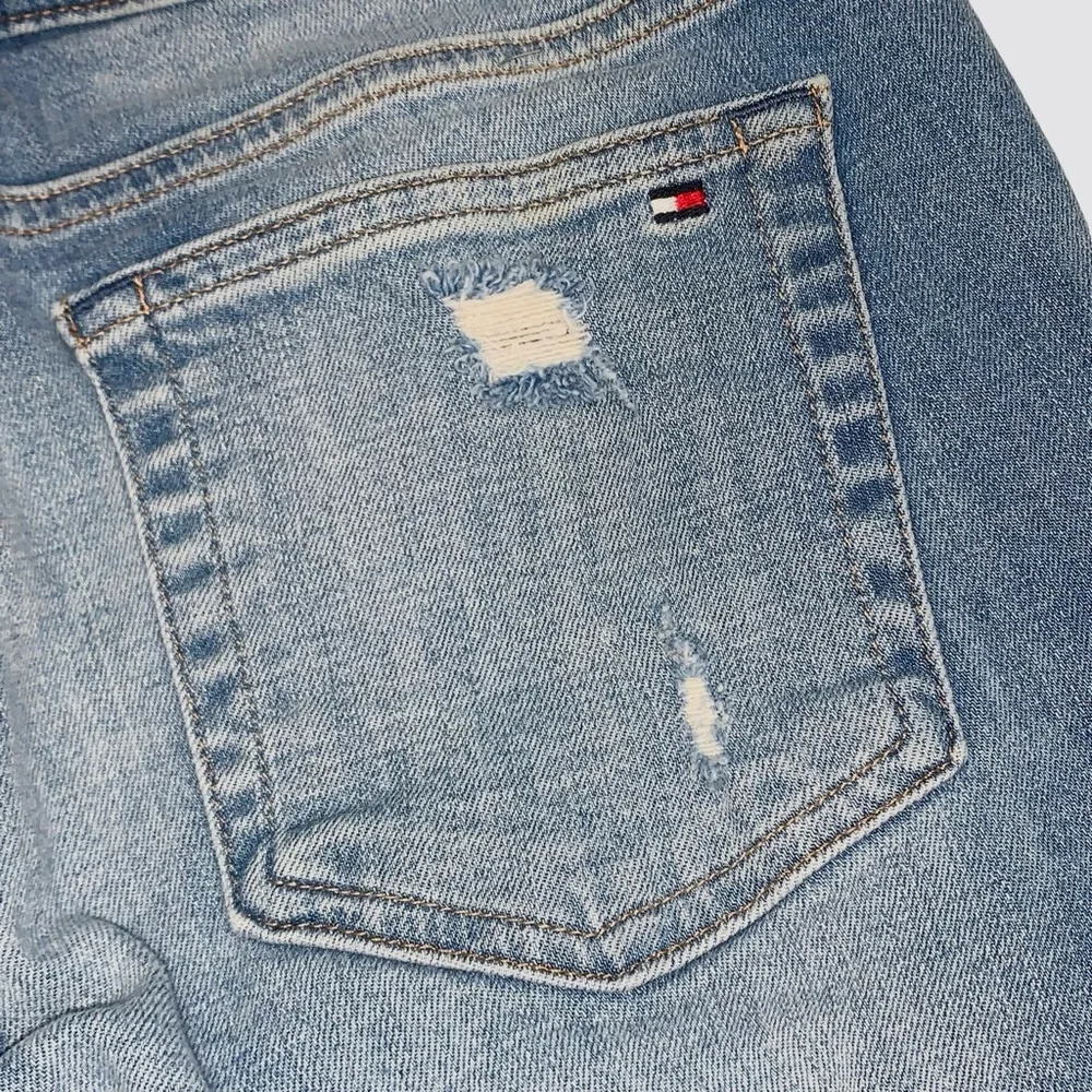 tommy hilfiger
